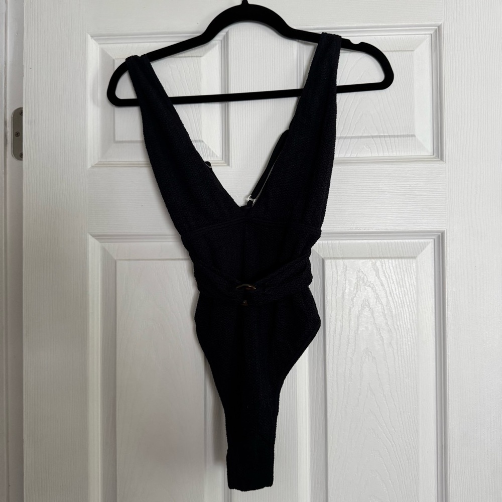 Abercrombie & Fitch Black One Piece Swimsuit